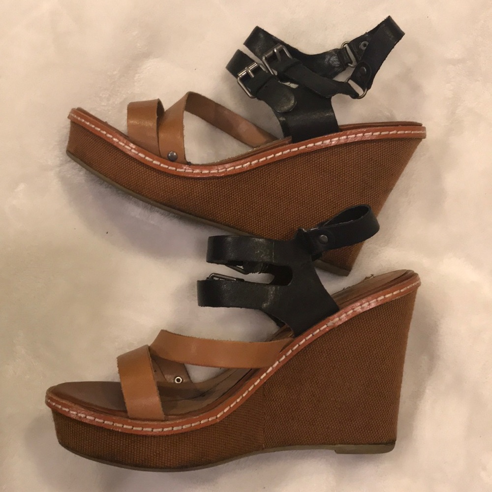 Dolce Vita wedge size 8